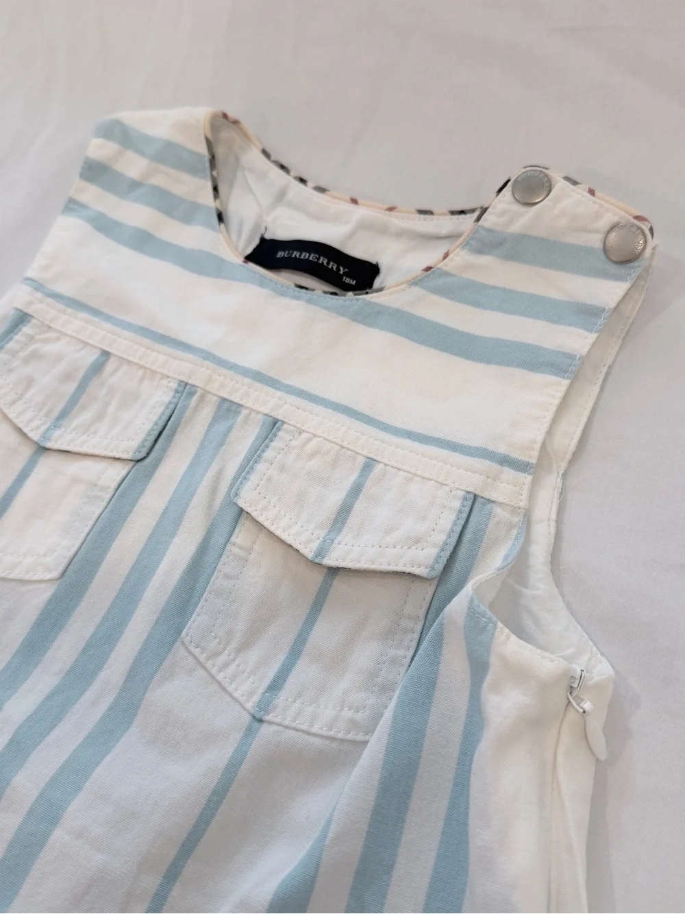 Burberry authentic kids